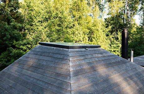 VELUX Flat roof window on summer house